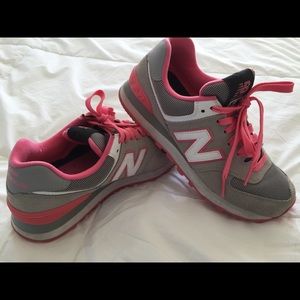 Women’s New Balance 574 size 6.5